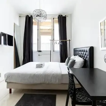 Canal St Martin : Charming Cosy Studio Apartamento